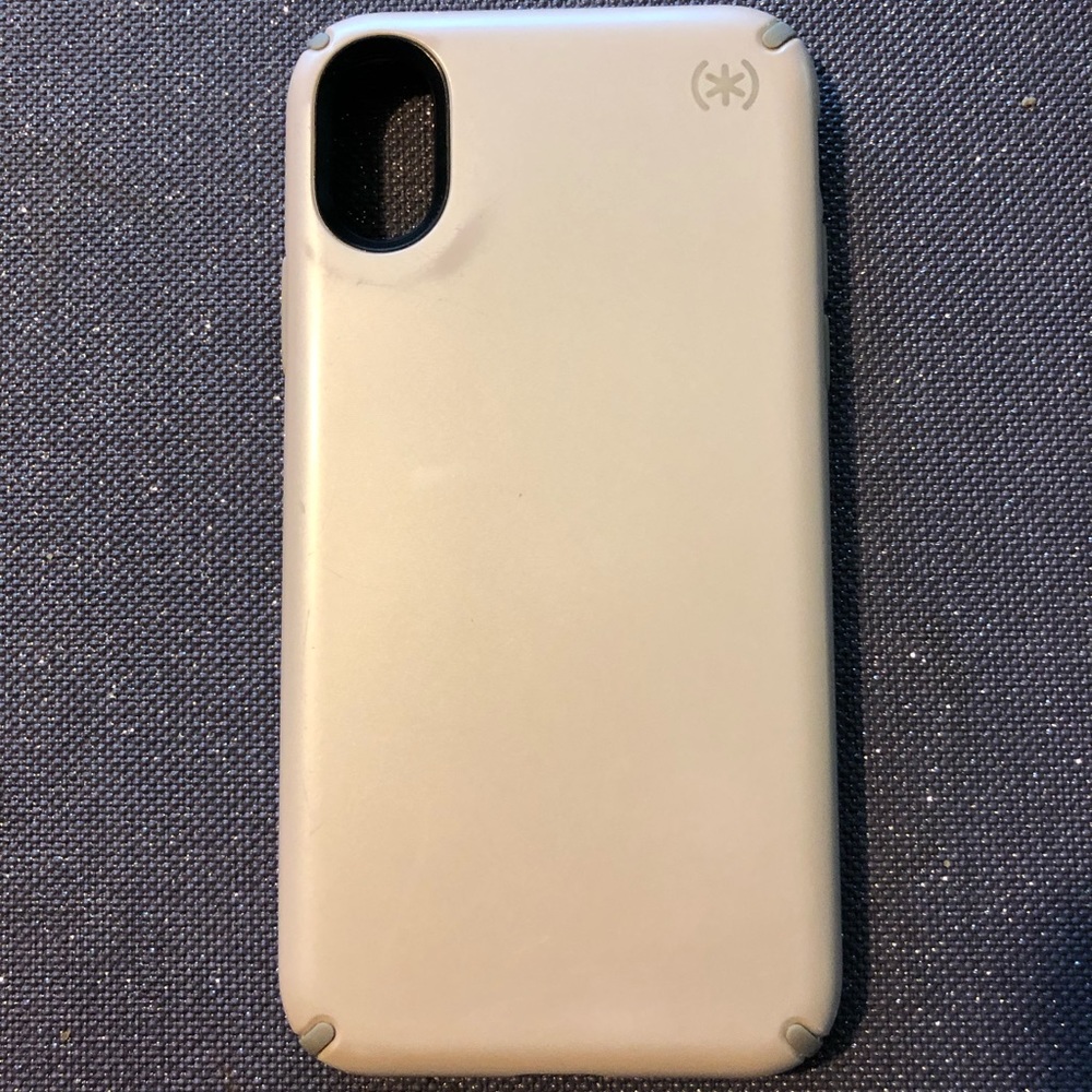 Speck Presidio Metallic iPhone XS case nude gold